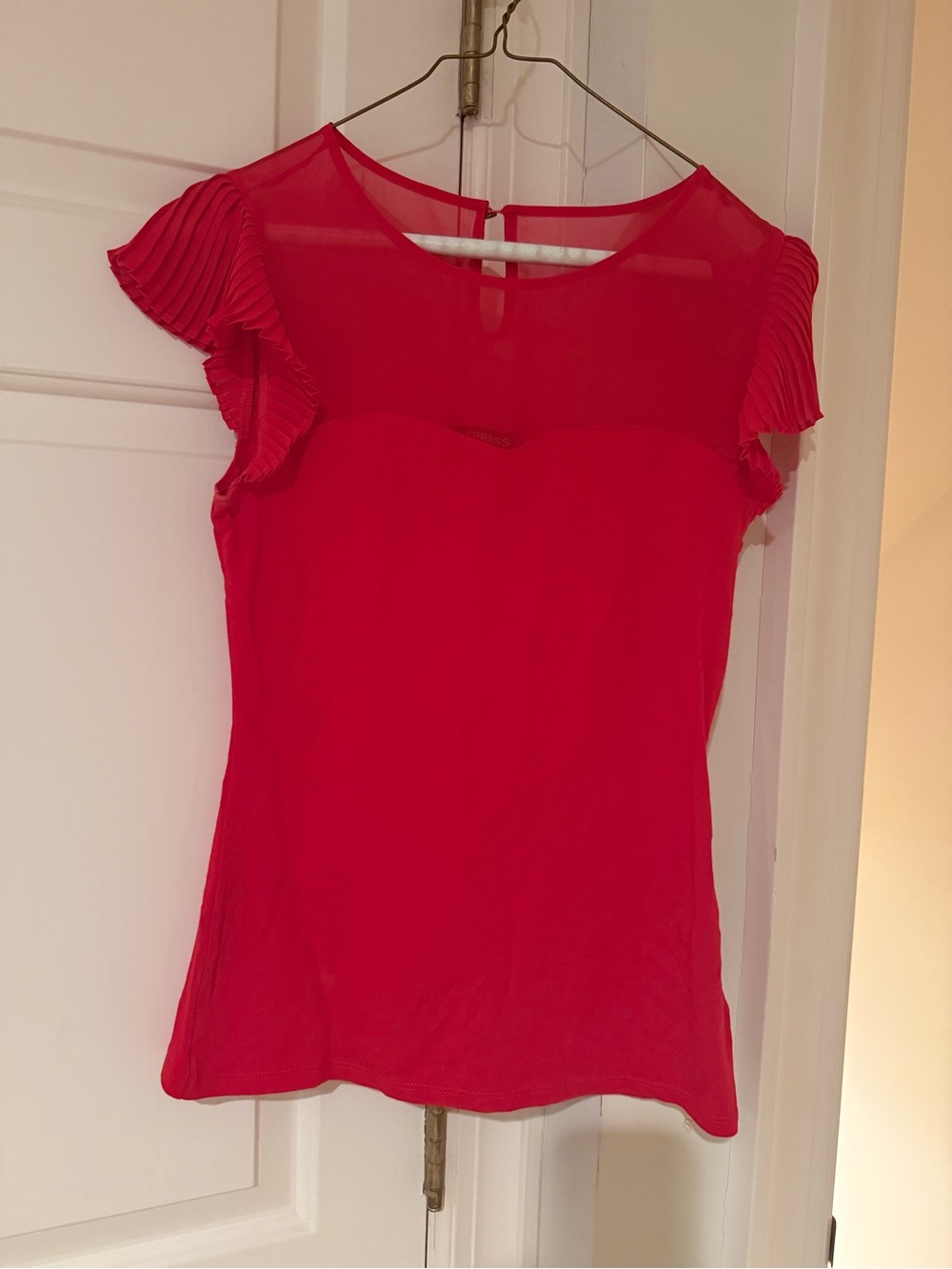 NWOT EXPRESS TOP SIZE S